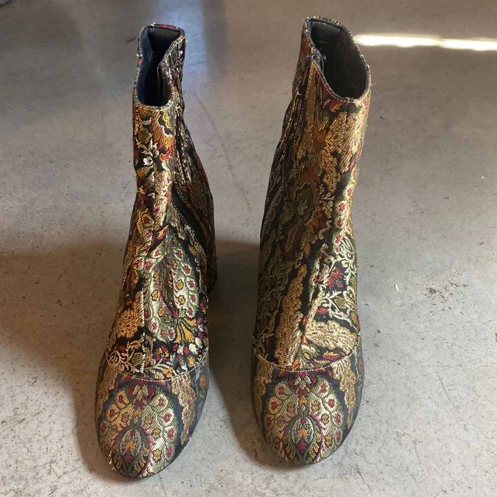 Topshop Booties - Picture 2 of 3